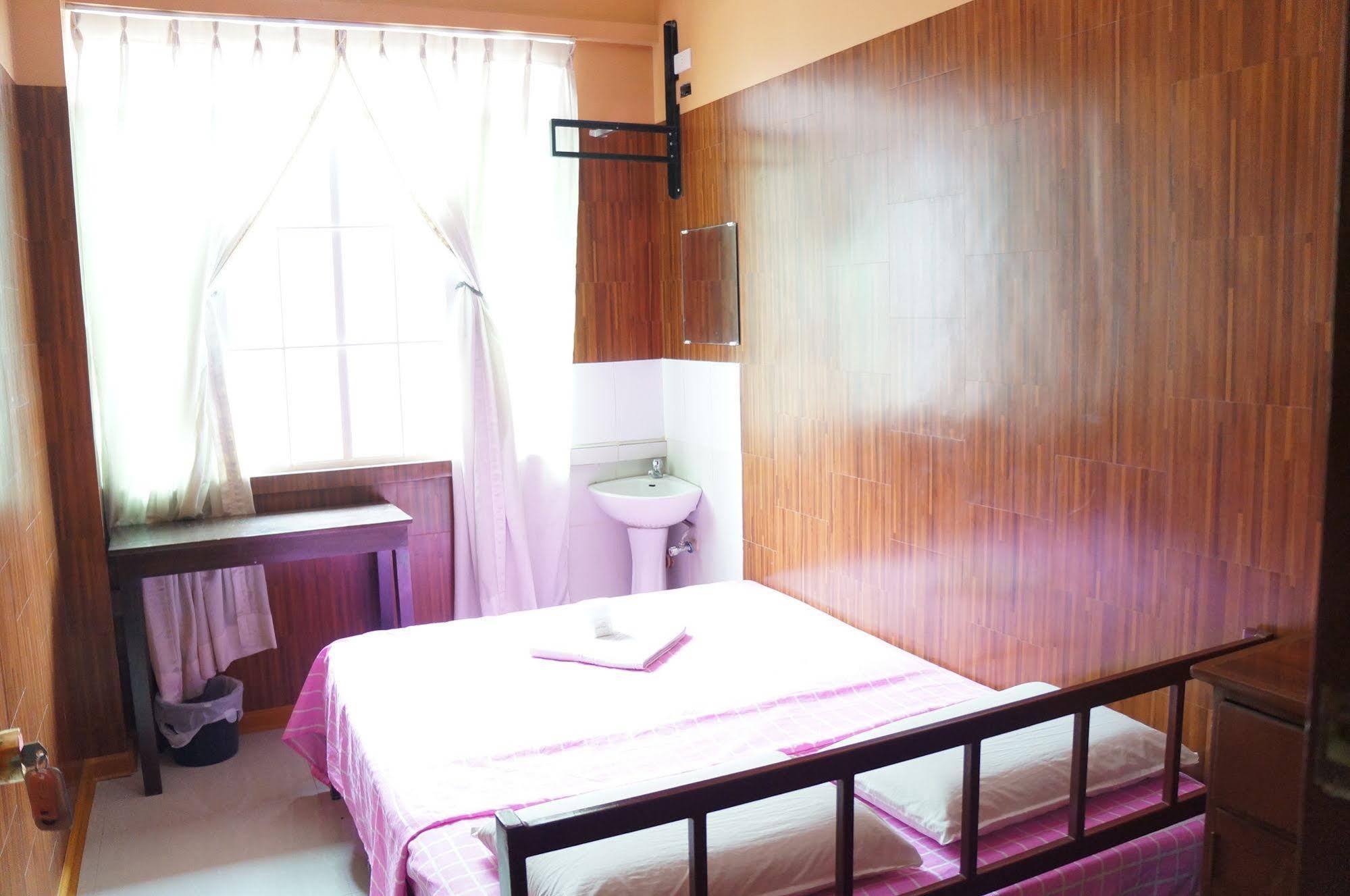 Daylight Inn Davao City Dış mekan fotoğraf