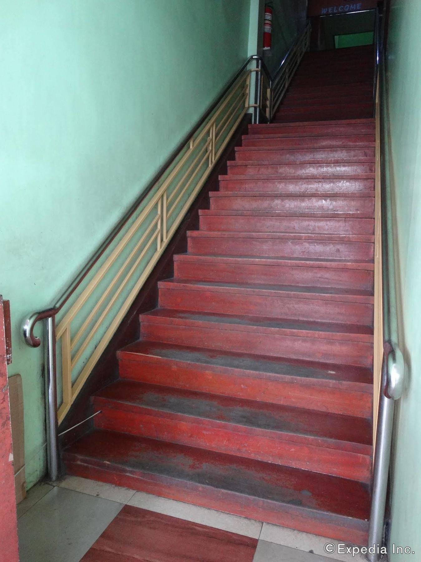 Daylight Inn Davao City Dış mekan fotoğraf