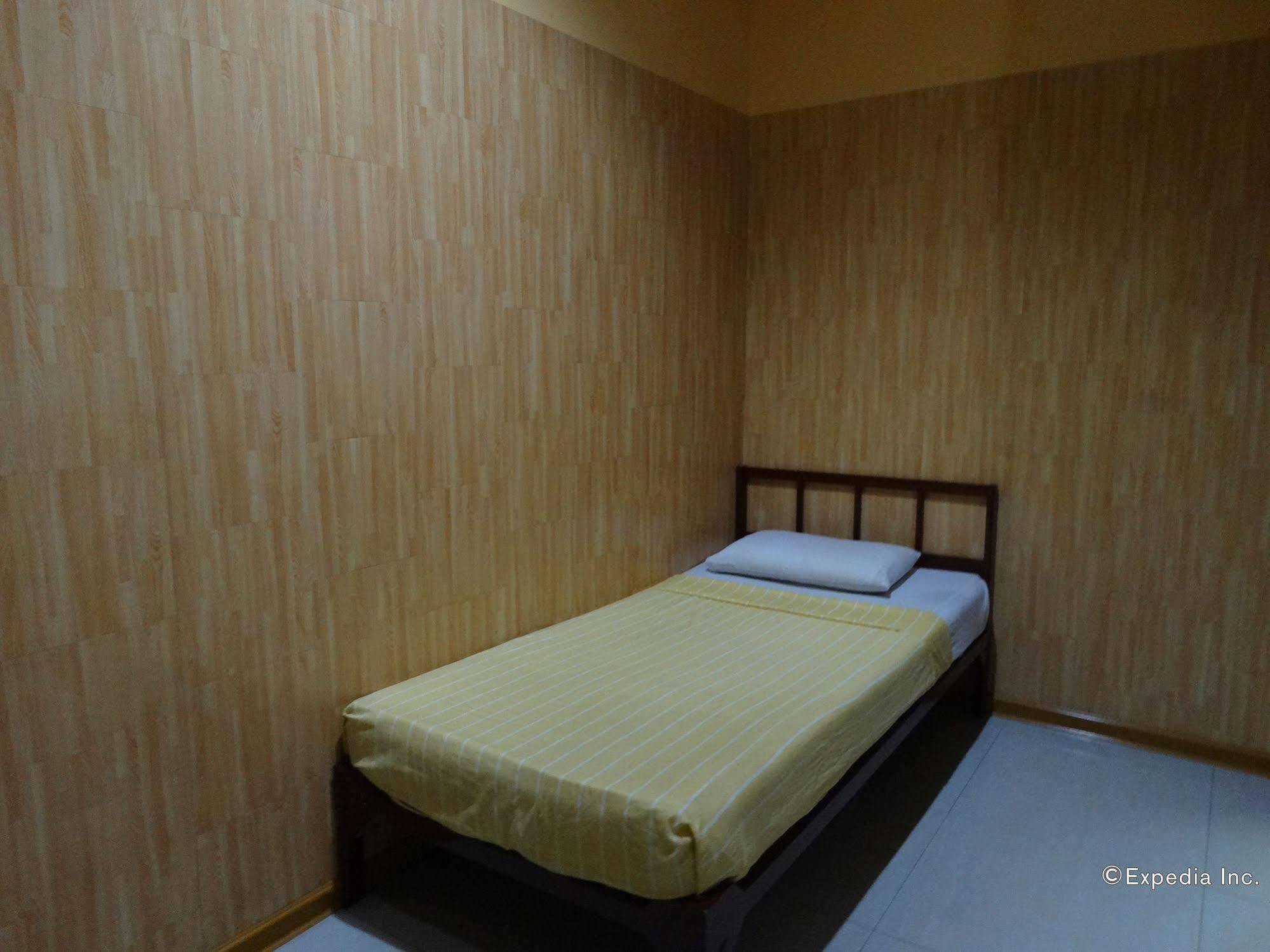 Daylight Inn Davao City Dış mekan fotoğraf