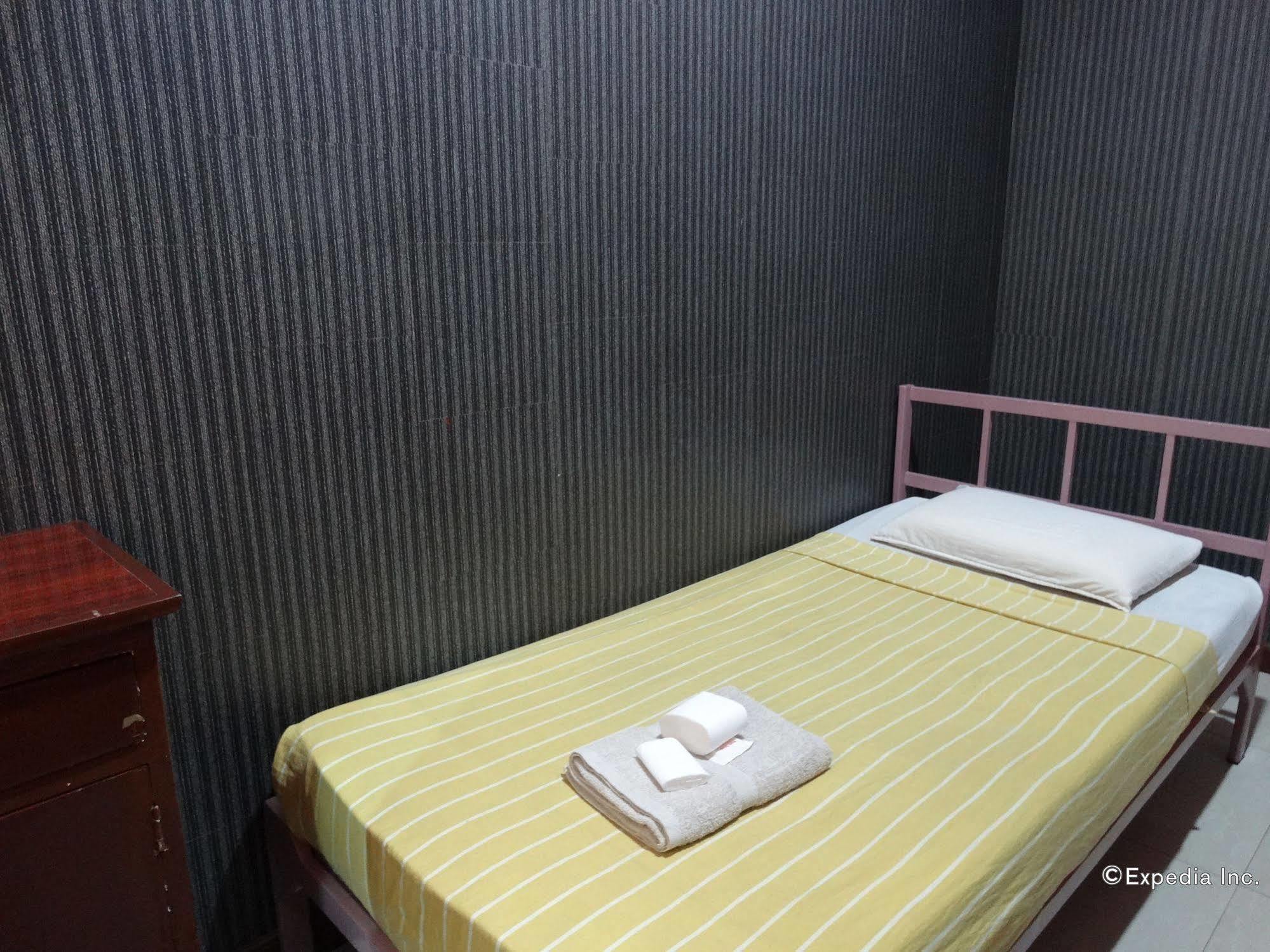 Daylight Inn Davao City Dış mekan fotoğraf