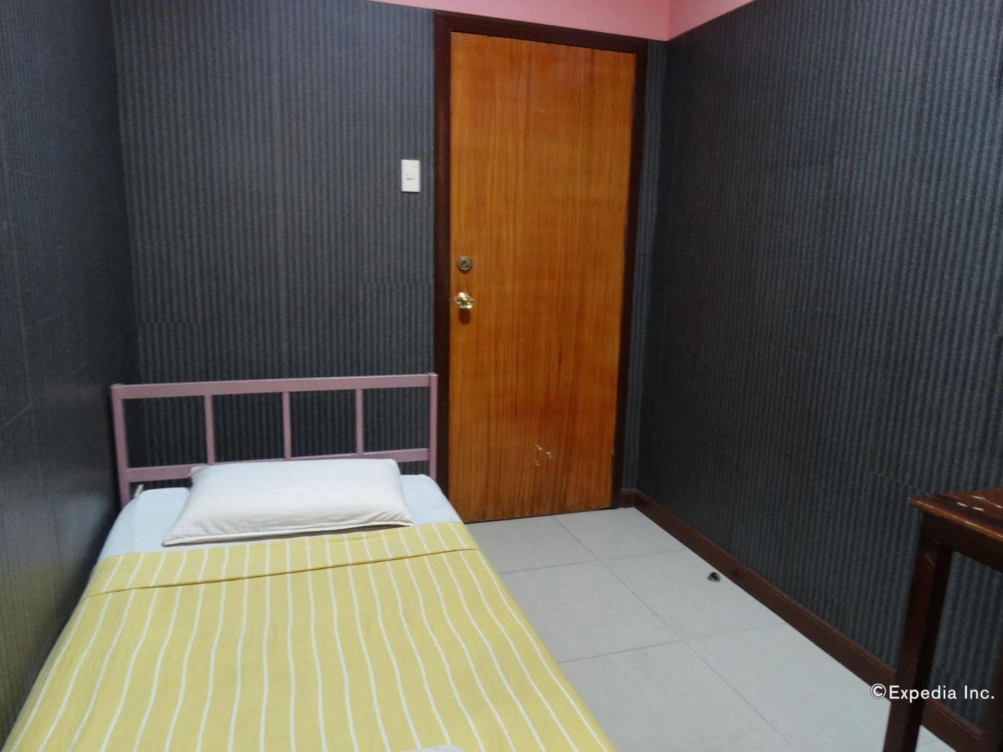 Daylight Inn Davao City Dış mekan fotoğraf