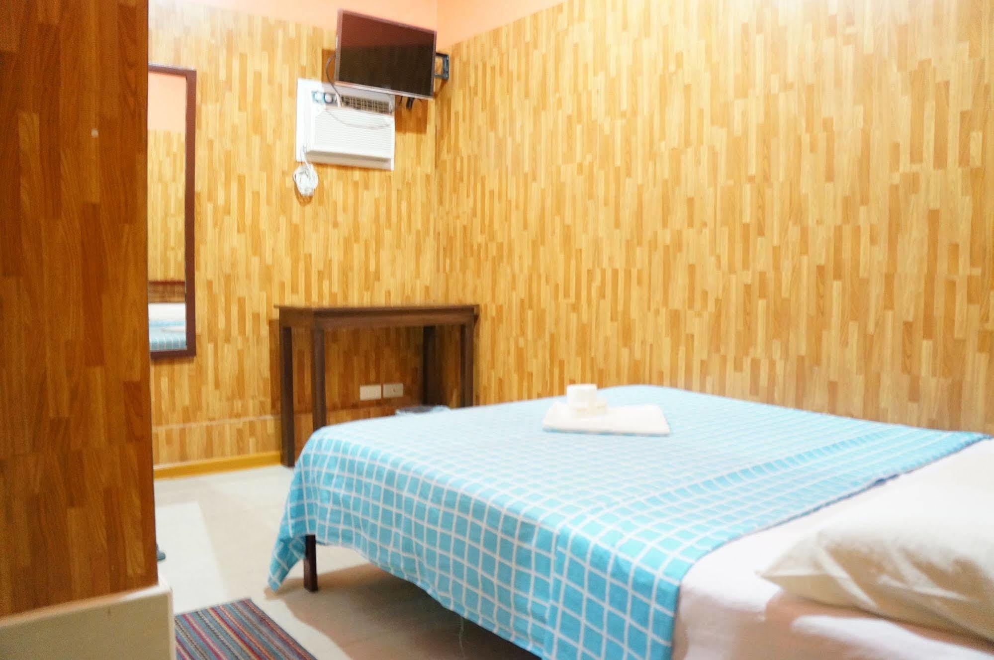 Daylight Inn Davao City Dış mekan fotoğraf